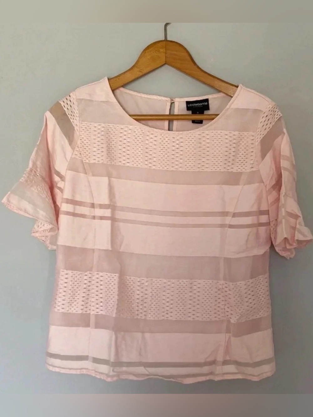 Liz Claiborne Career Light Pink Sheer Short Sleeve Top Size Small